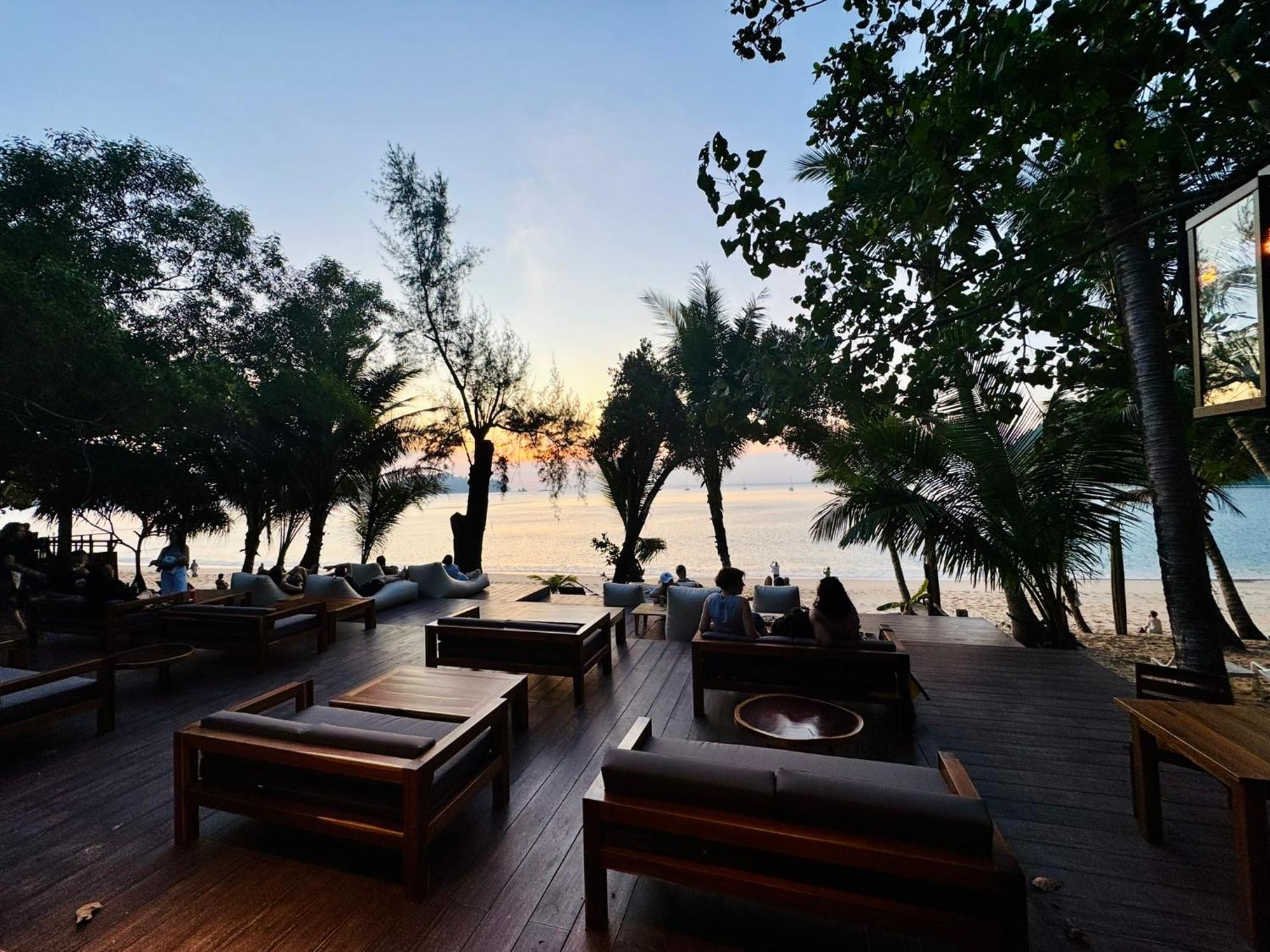 Sunny Cove Beach Resort Koh Phayam Ranong Exterior foto